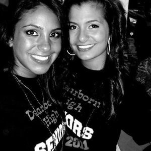 Meet your Posher, Mona h.